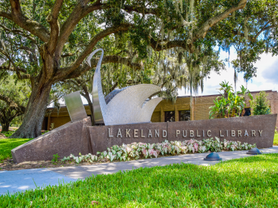Lakeland Public Library swan sign; link to Lakeland Public Library page