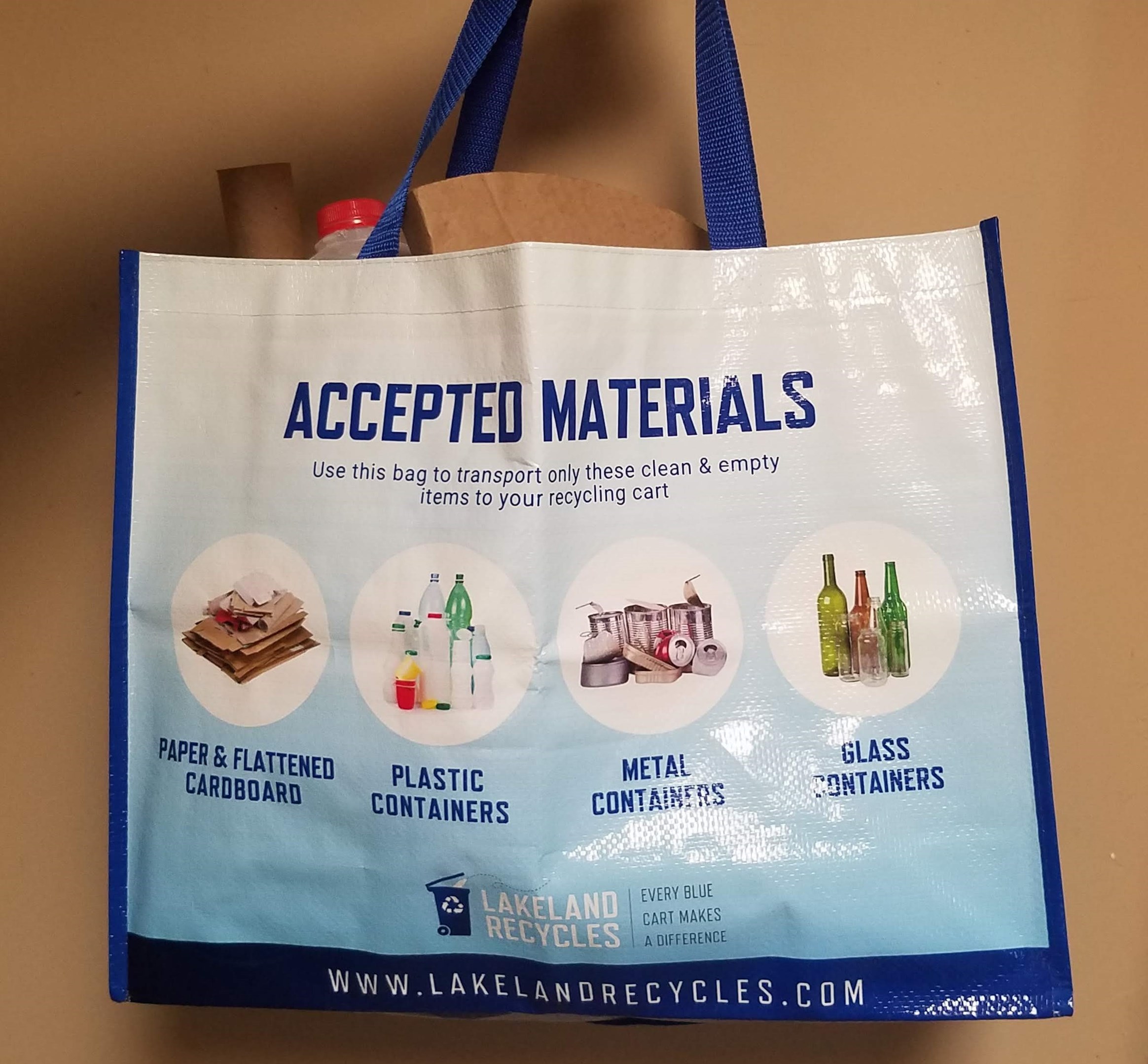 Recycling Totebag from the City of Lakeland with acceptable materials listed