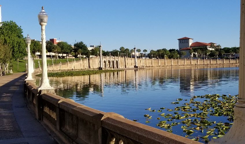 The Lake Mirror Promenade was designed by New York architect Charles Leavitt and dedicated in 1928. It was the first public structure in Lakeland to be named to the National Register of Historic Places.