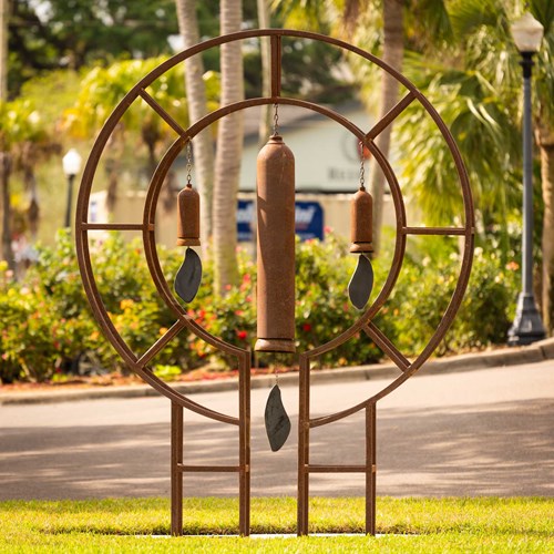 Sculpture on Lemon Street Promenade