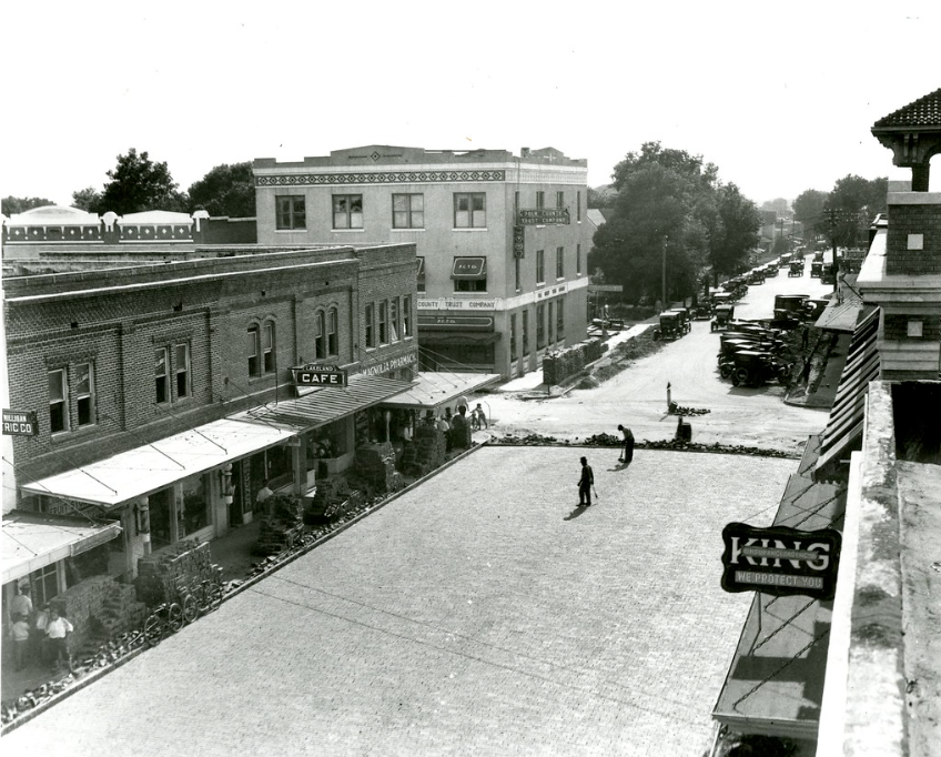 Road crew paving Main Street in downtown Lakeland, Florida with bricks in 1925; link to "Workers of Lakeland" Flickr album