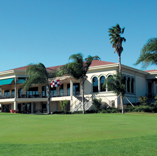 cleveland heights golf course clubhouse on a sunny day